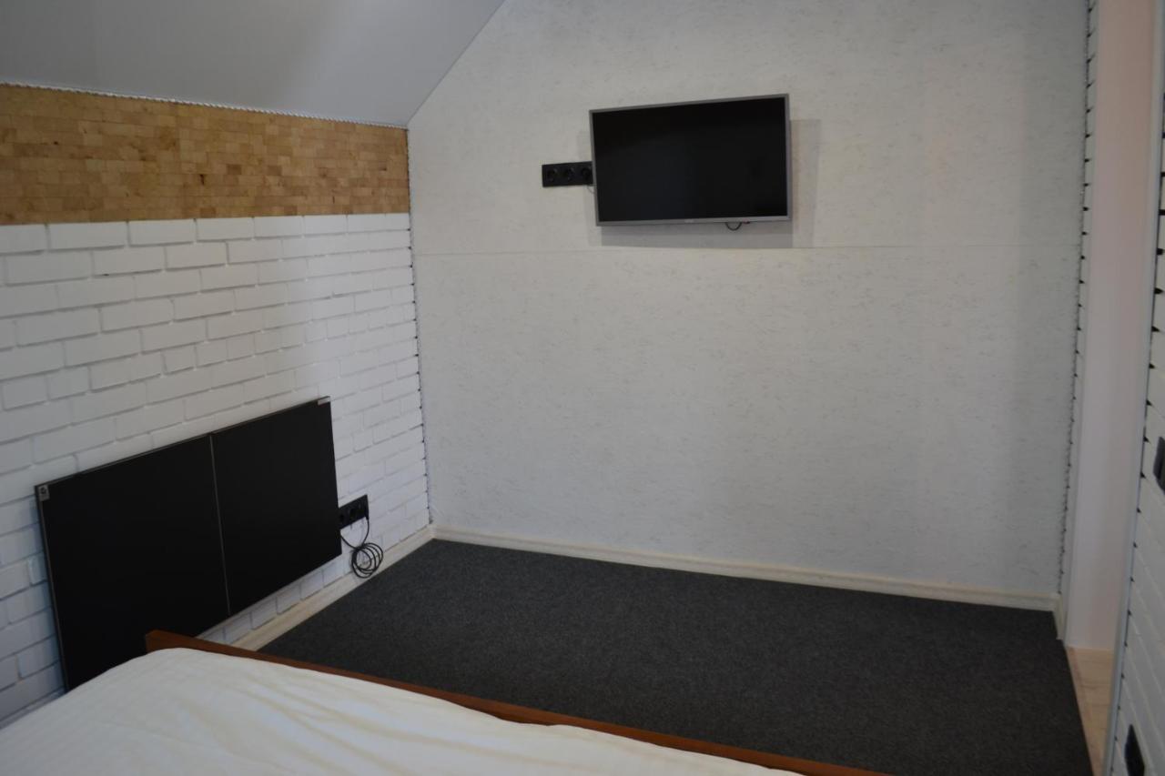 Hotel Pryvatna Sadyba Tviy Kut à Svityaz' Extérieur photo