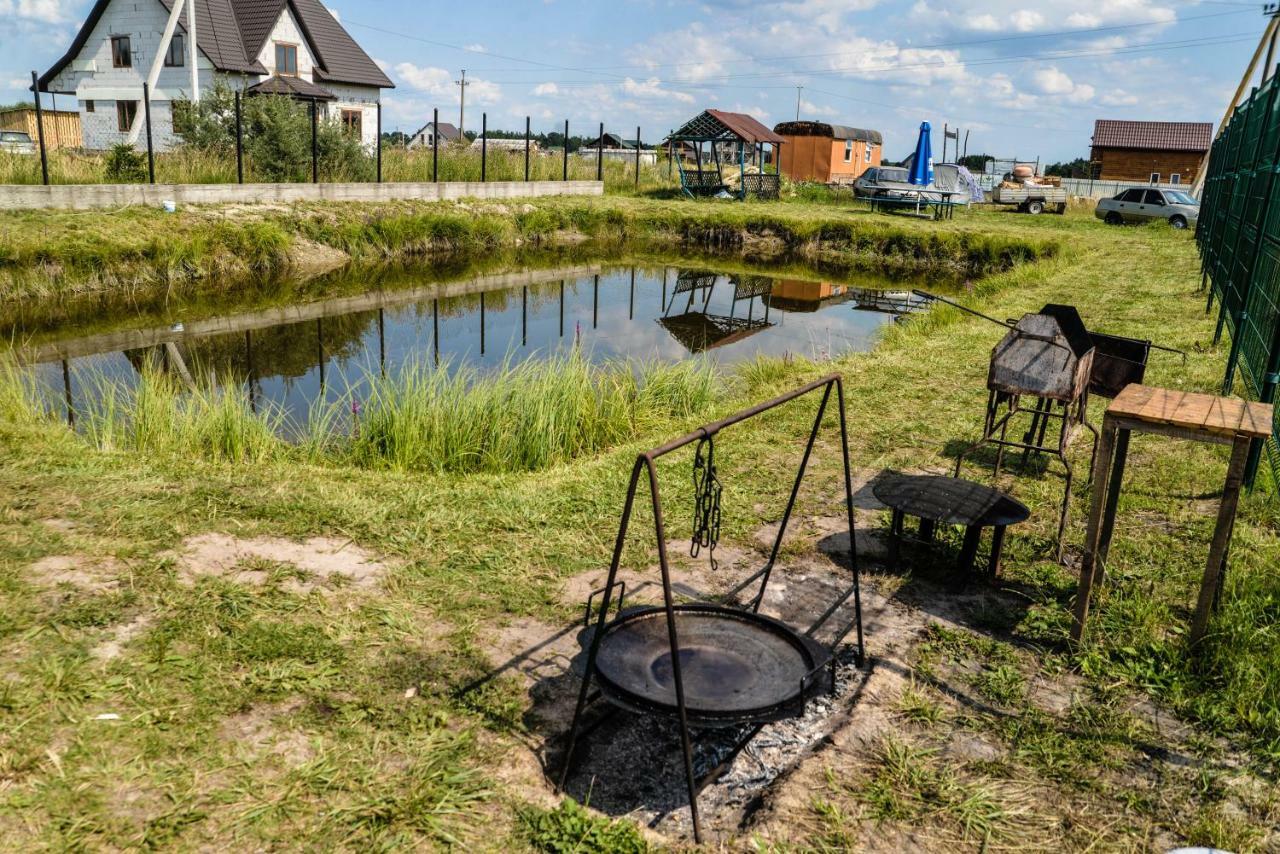 Hotel Pryvatna Sadyba Tviy Kut à Svityaz' Extérieur photo