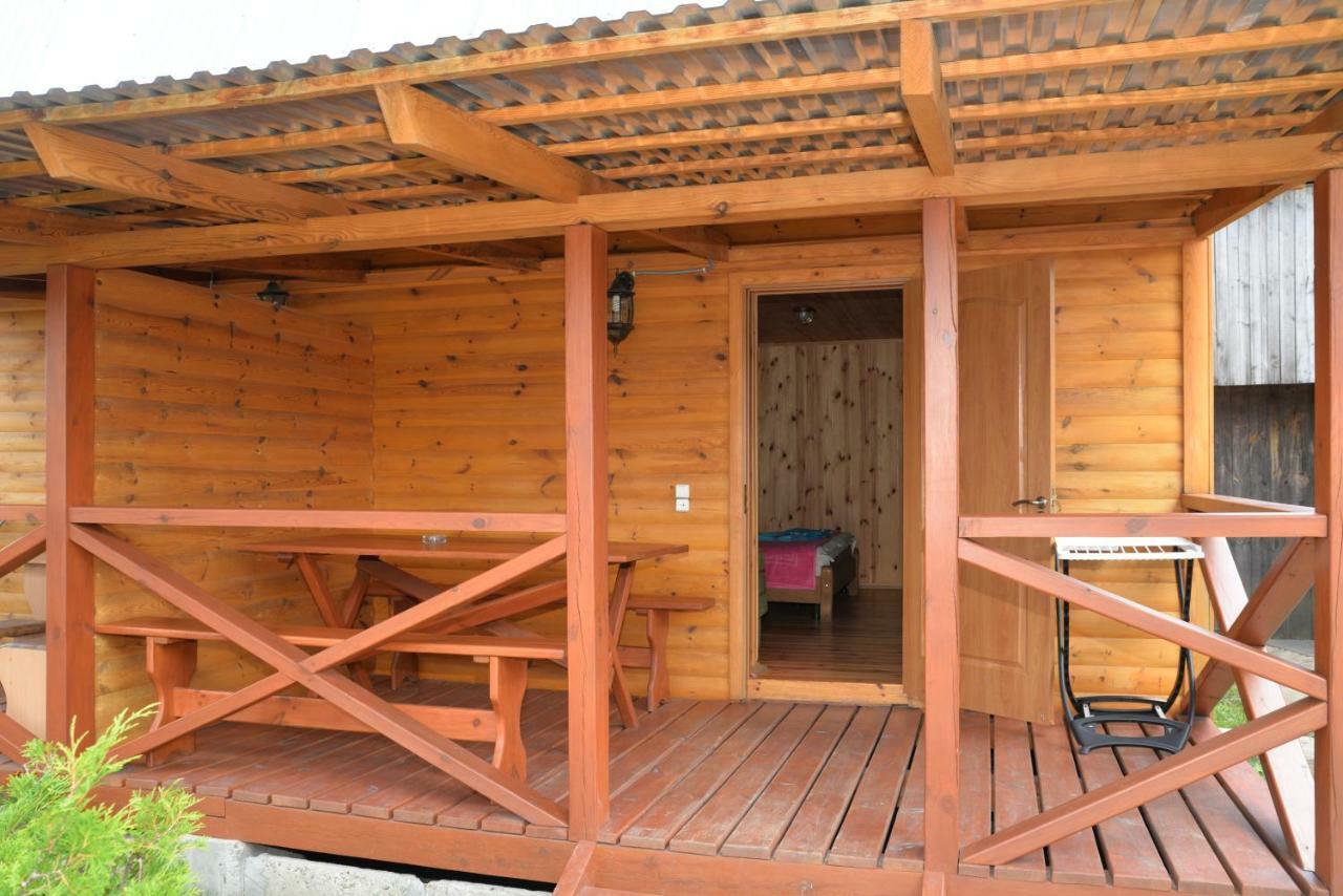 Hotel Pryvatna Sadyba Tviy Kut à Svityaz' Extérieur photo