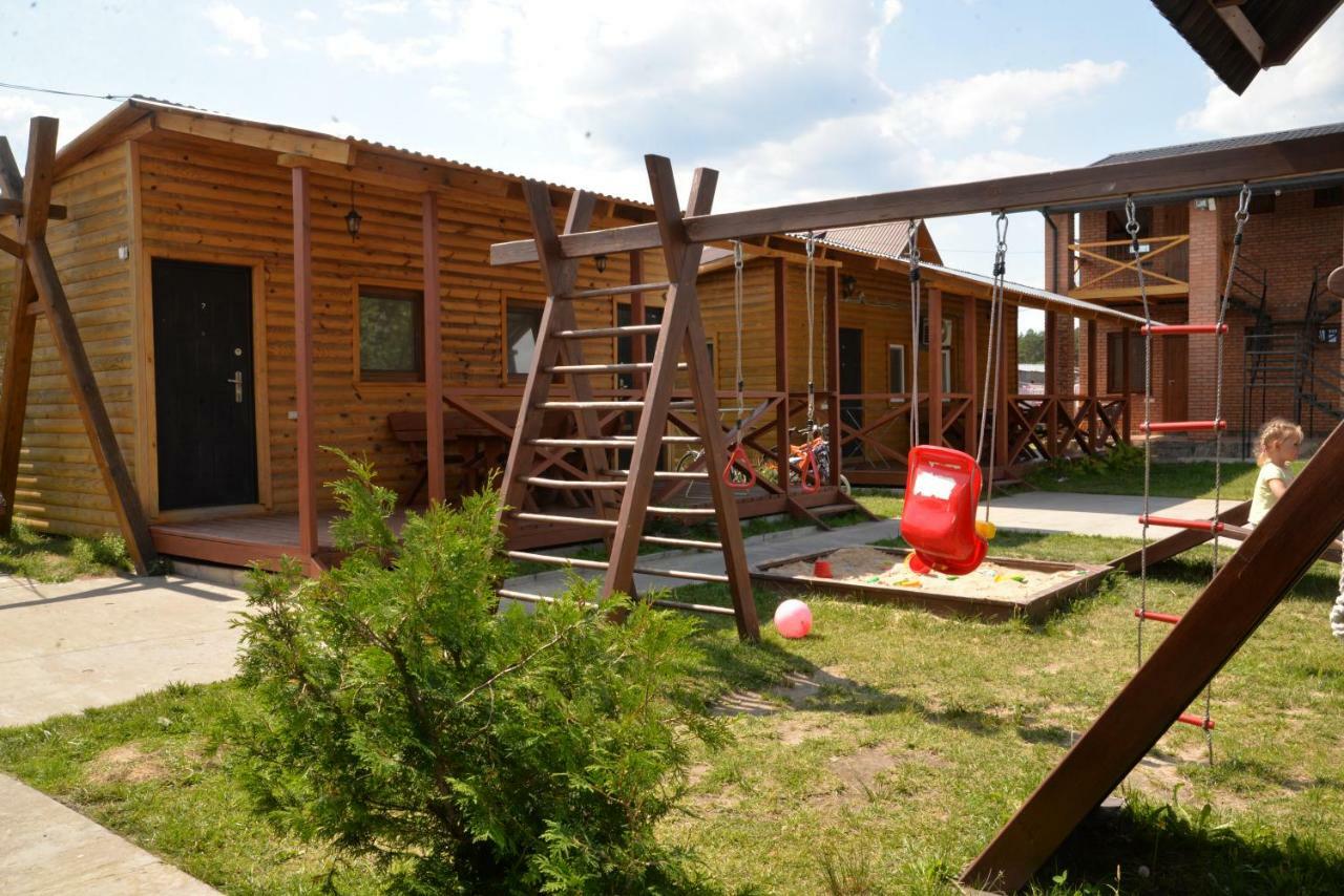 Hotel Pryvatna Sadyba Tviy Kut à Svityaz' Extérieur photo