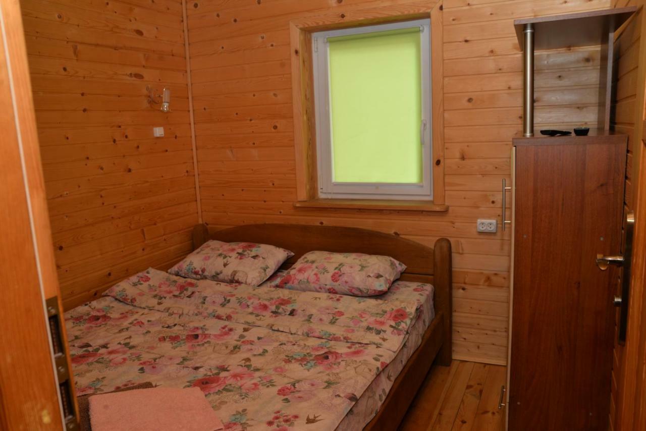 Hotel Pryvatna Sadyba Tviy Kut à Svityaz' Extérieur photo