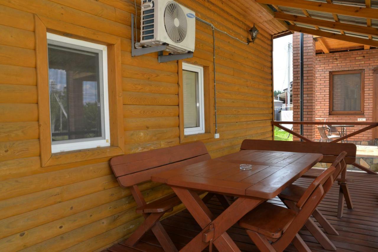 Hotel Pryvatna Sadyba Tviy Kut à Svityaz' Extérieur photo